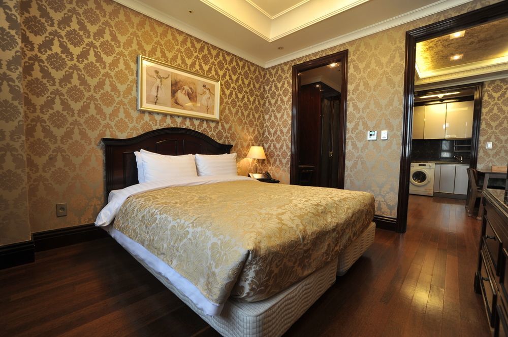 Artnouveau Seocho 4*